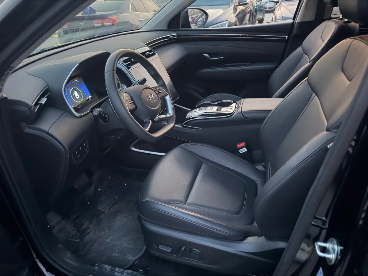 2023 Hyundai Tucson 1.5T 200HP L4 8AT,autocango,china used car exporter,china ev exporter,chinese used car exporter,chinese used ev exporter