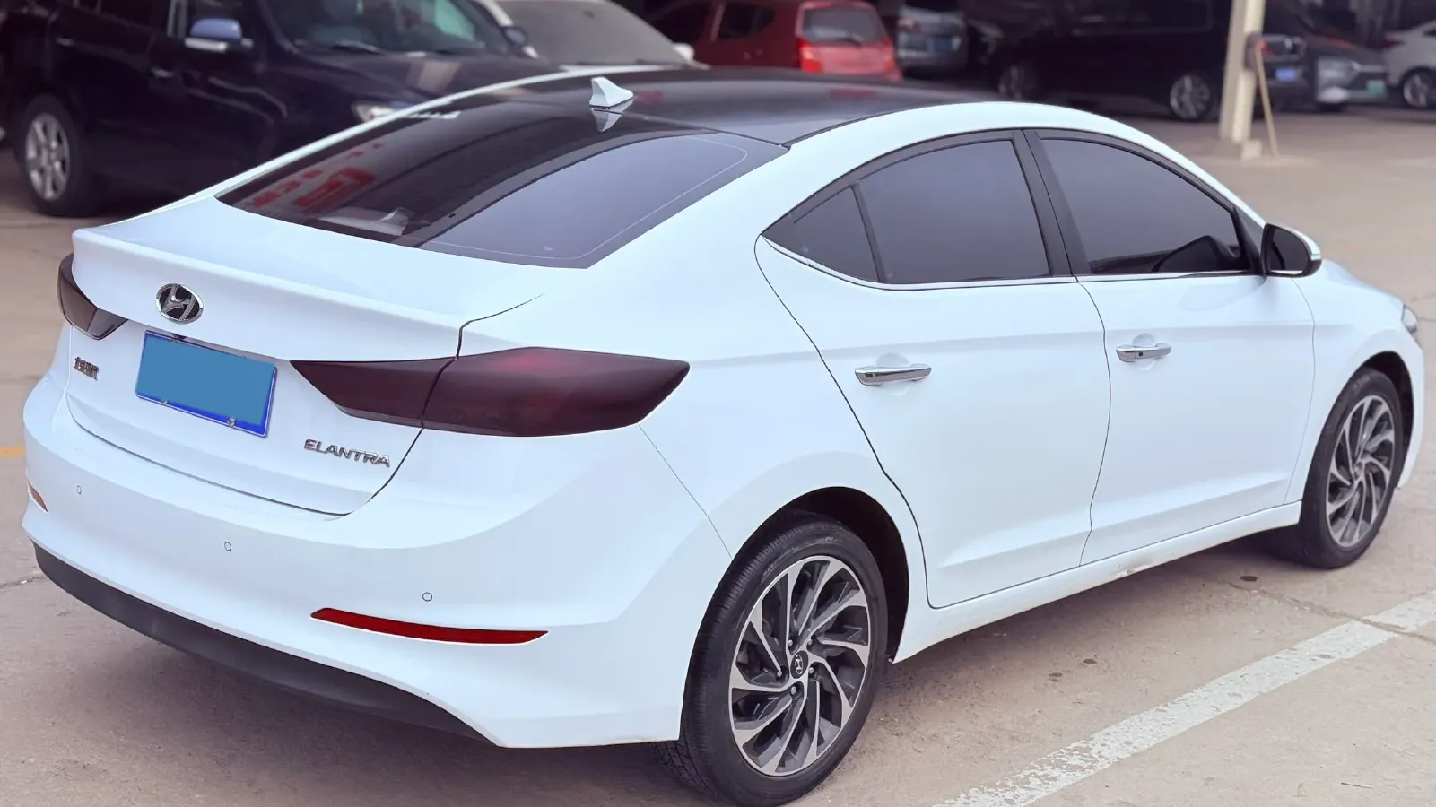 2019 Hyundai Elantra 1.5L 115HP L4 CVT,autocango,china used car exporter,china ev exporter,chinese used car exporter,chinese used ev exporter