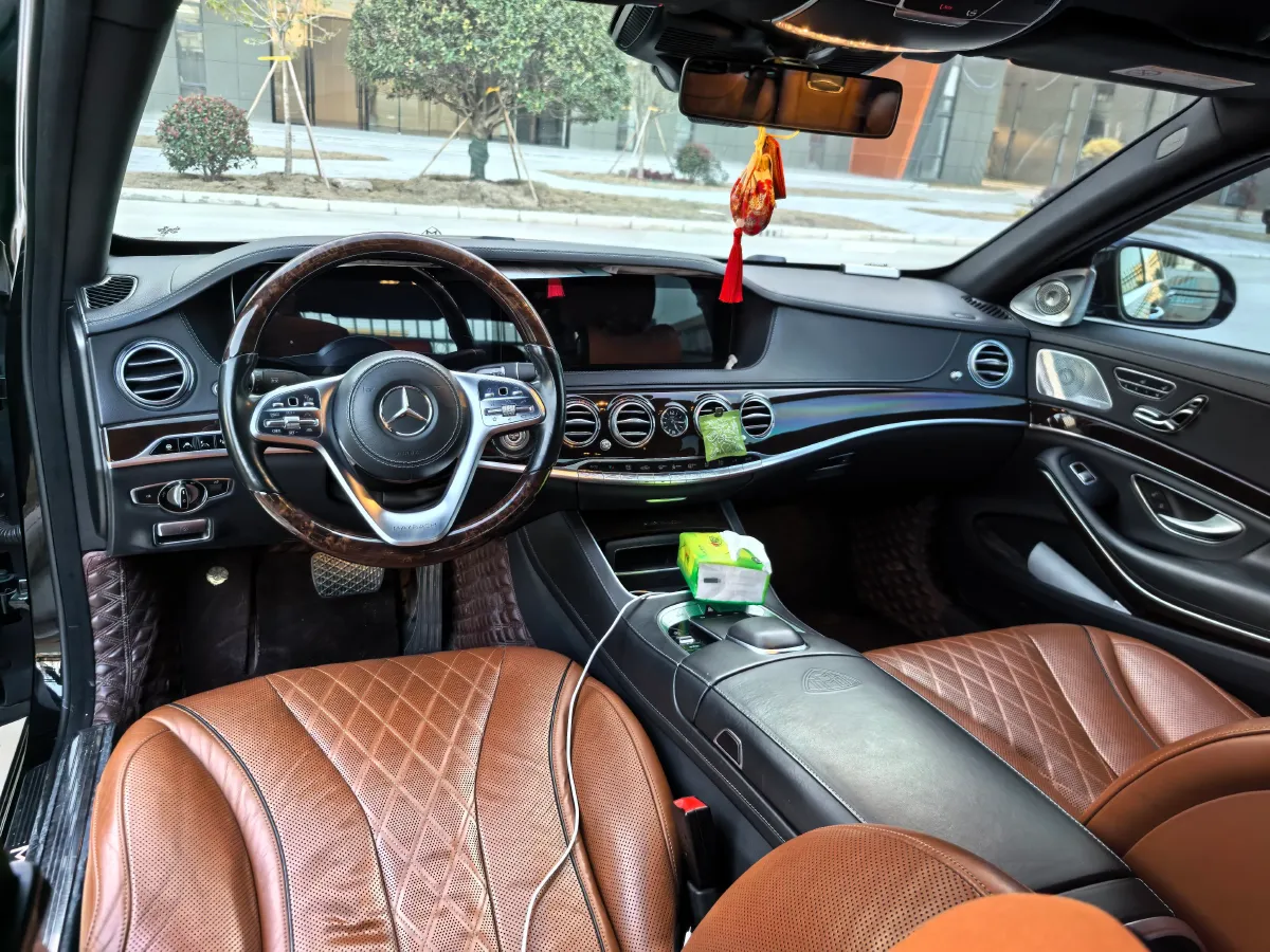 2020 Mercedes-Benz Maybach S Class 3.0T 367HP L6 9AT,autocango,china used car exporter,china ev exporter,chinese used car exporter,chinese used ev exporter