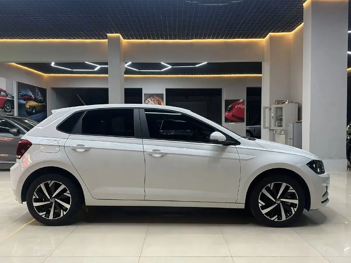 2022 Jetour X70 1.5T 156HP L4 6MT,autocango,china used car exporter,china ev exporter,chinese used car exporter,chinese used ev exporter