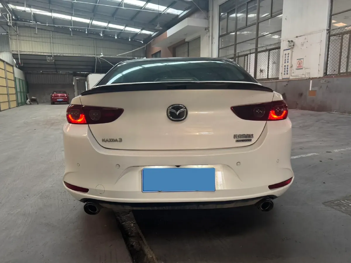 2022 Mazda 3 Axela 2.0L 158HP L4 6AT,autocango,china used car exporter,china ev exporter,chinese used car exporter,chinese used ev exporter