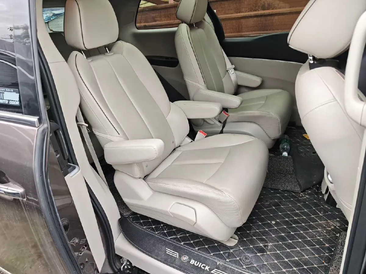 2021 Buick GL8 2.0T 237HP L4 9AT,autocango,china used car exporter,china ev exporter,chinese used car exporter,chinese used ev exporter