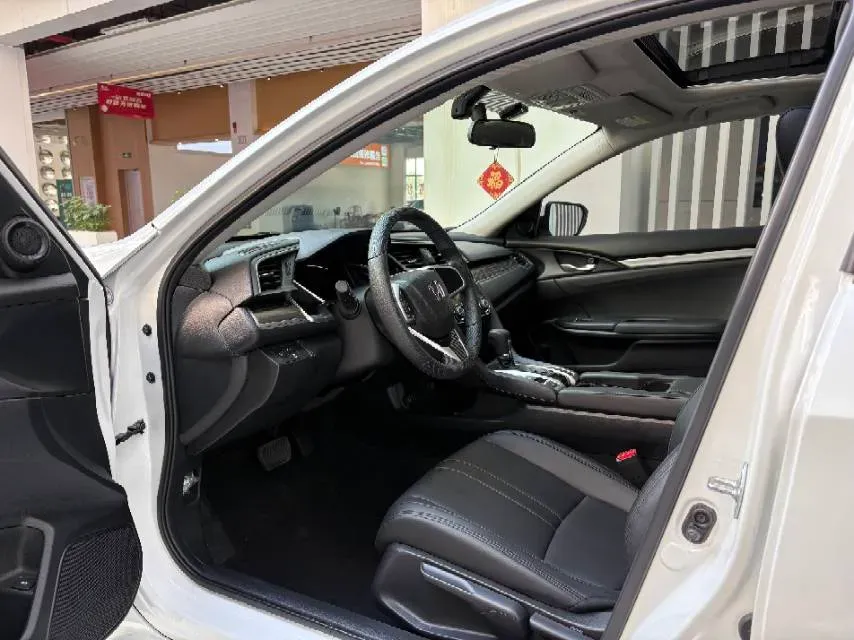 2019 Honda Civic 1.5T 177HP L4 CVT,autocango,china used car exporter,china ev exporter,chinese used car exporter,chinese used ev exporter