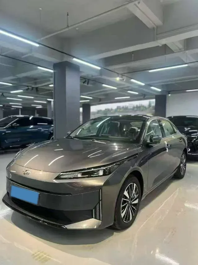 2024 ChangAn QiYuan A05 1.5L 110HP L4 E-CVT PHEV 18.99KWH,autocango,china used car exporter,china ev exporter,chinese used car exporter,chinese used ev exporter