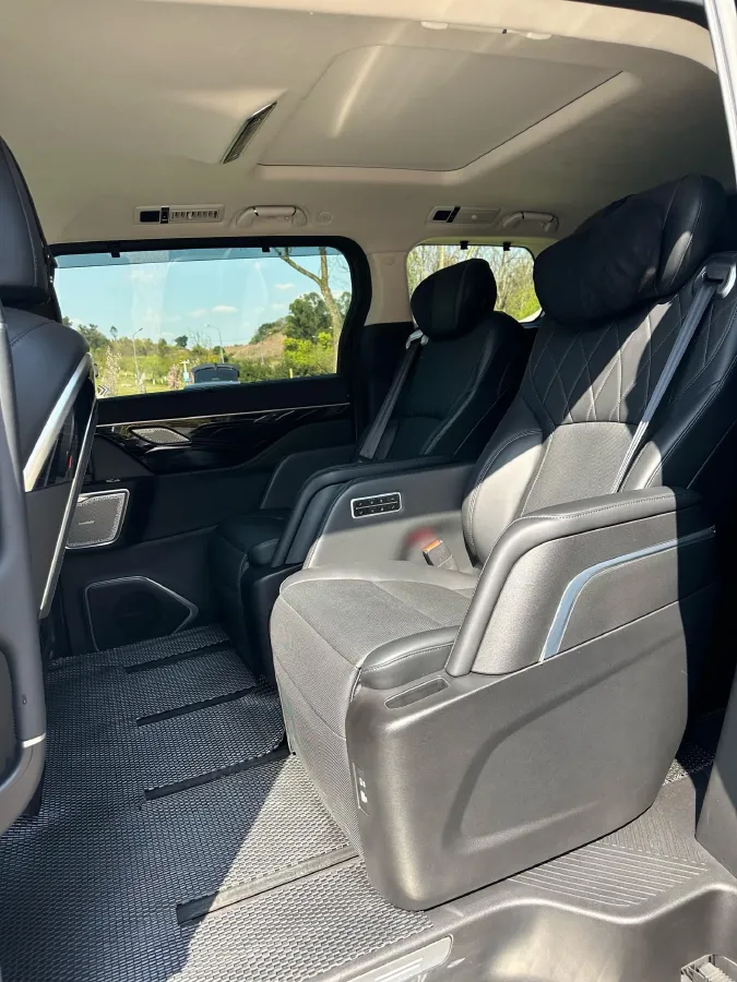 2024 Mercedes-Benz C Class 1.5T 204HP L4 9AT,autocango,china used car exporter,china ev exporter,chinese used car exporter,chinese used ev exporter