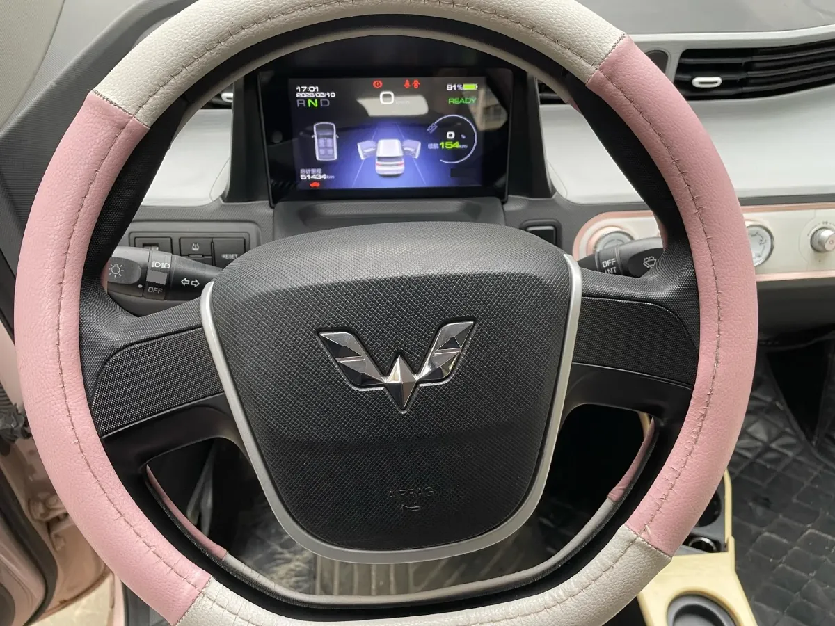 2021 WuLing HongGuang MINI EV BEV 13.9KWH,autocango,china used car exporter,china ev exporter,chinese used car exporter,chinese used ev exporter