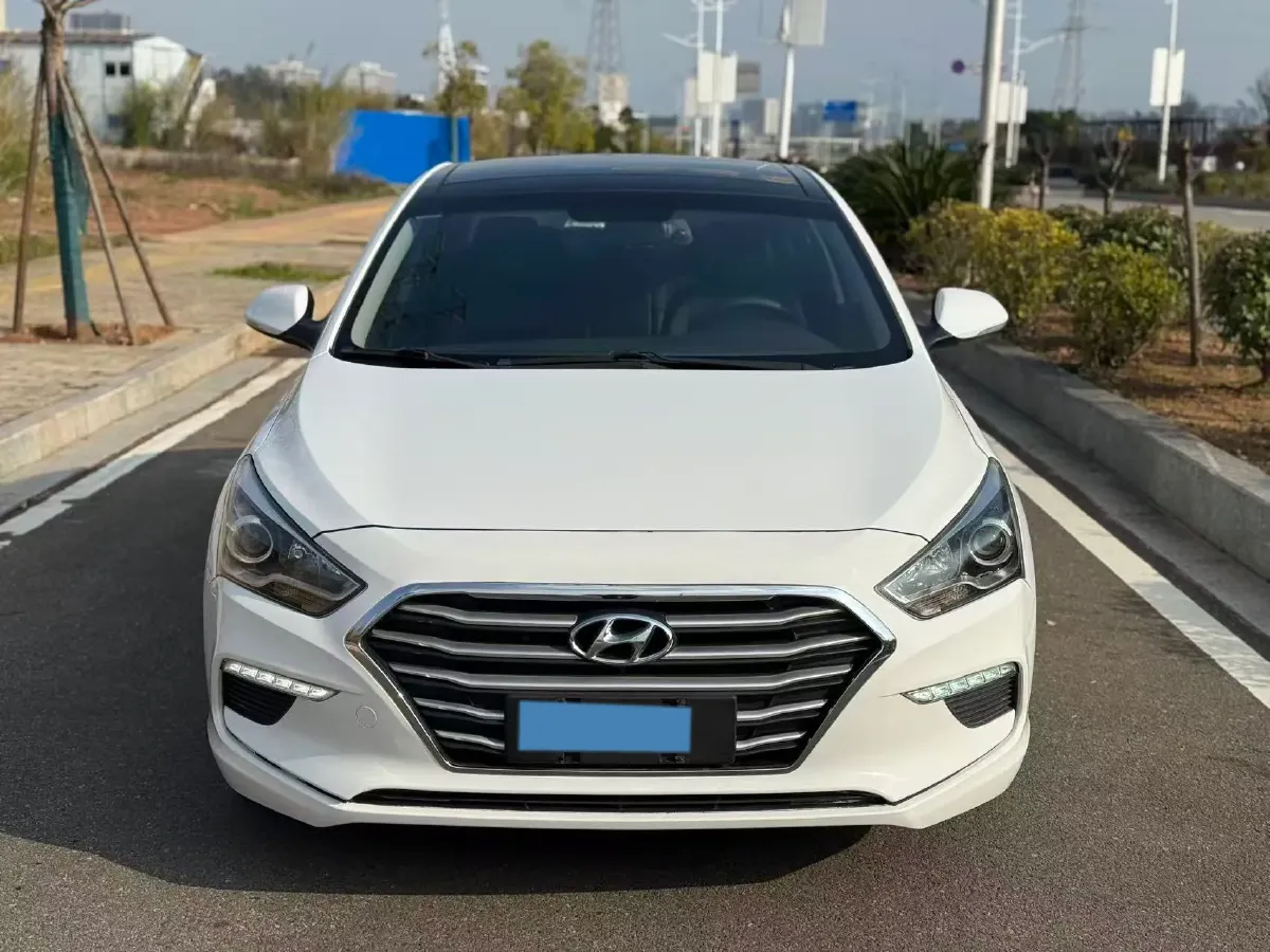 2017 Hyundai Mistra 1.8L 143HP L4 6AT,autocango,china used car exporter,china ev exporter,chinese used car exporter,chinese used ev exporter