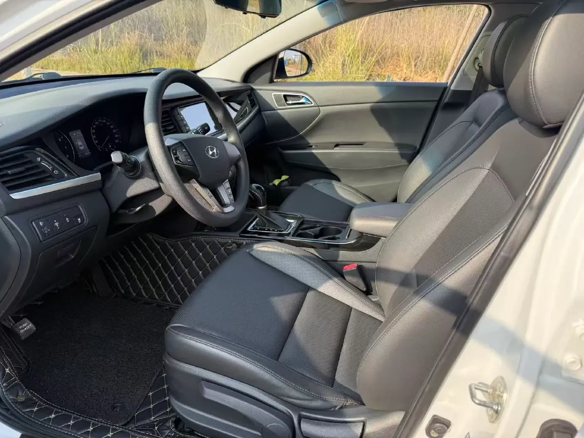 2017 Hyundai Mistra 1.8L 143HP L4 6AT,autocango,china used car exporter,china ev exporter,chinese used car exporter,chinese used ev exporter