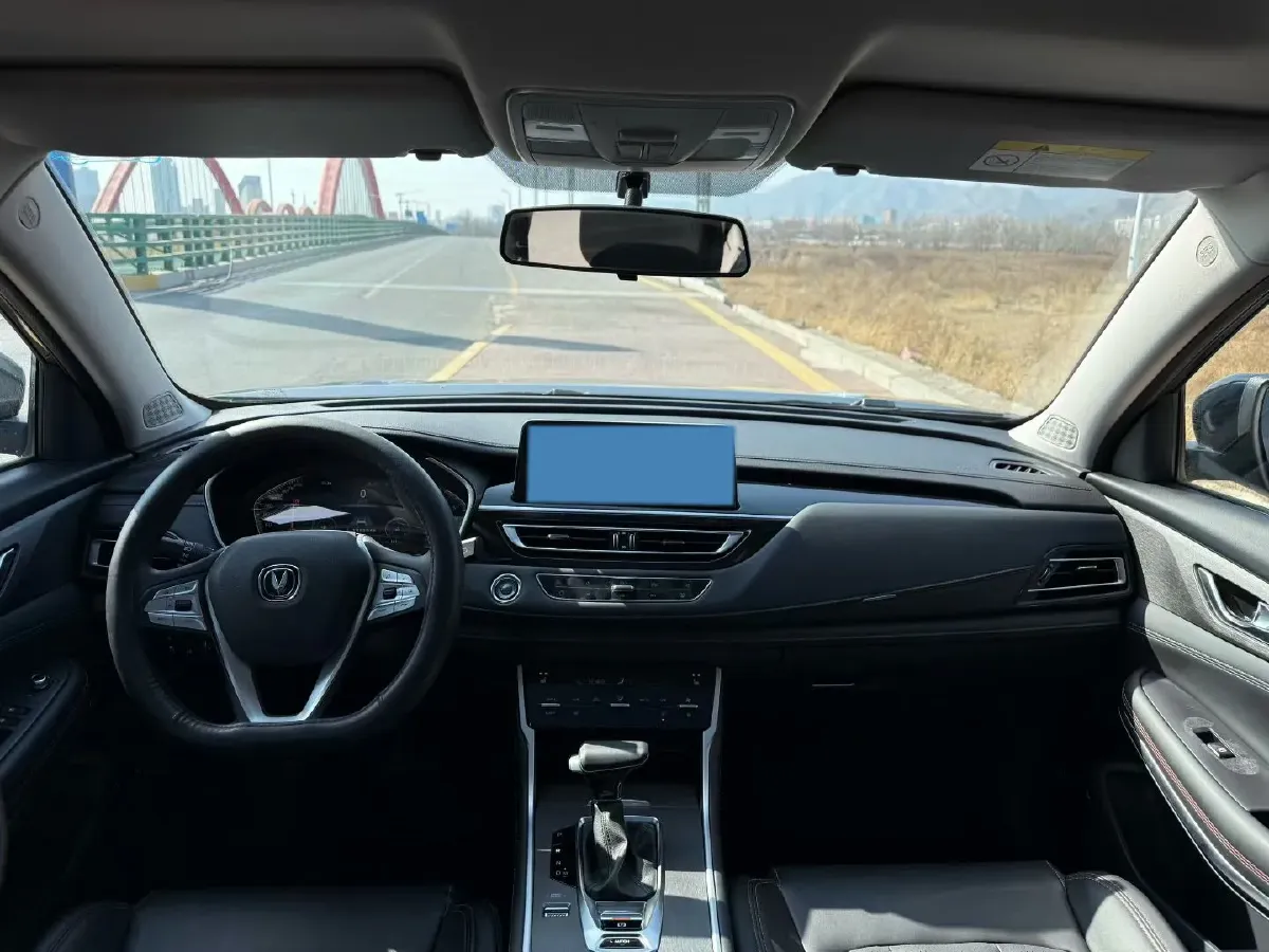 2022 ChangAn CS75 1.5T 180HP L4 7DCT,autocango,china used car exporter,china ev exporter,chinese used car exporter,chinese used ev exporter