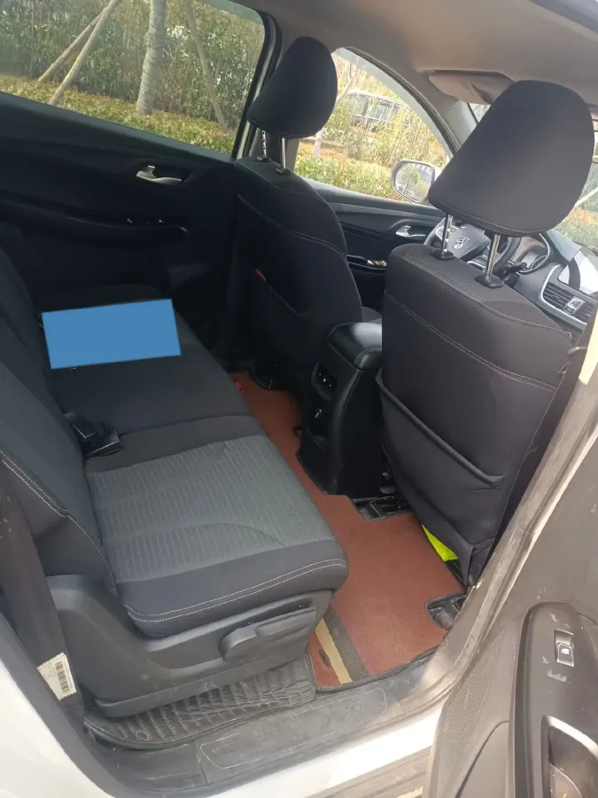 2019 BaoJun 730 1.5T 151HP L4 CVT,autocango,china used car exporter,china ev exporter,chinese used car exporter,chinese used ev exporter