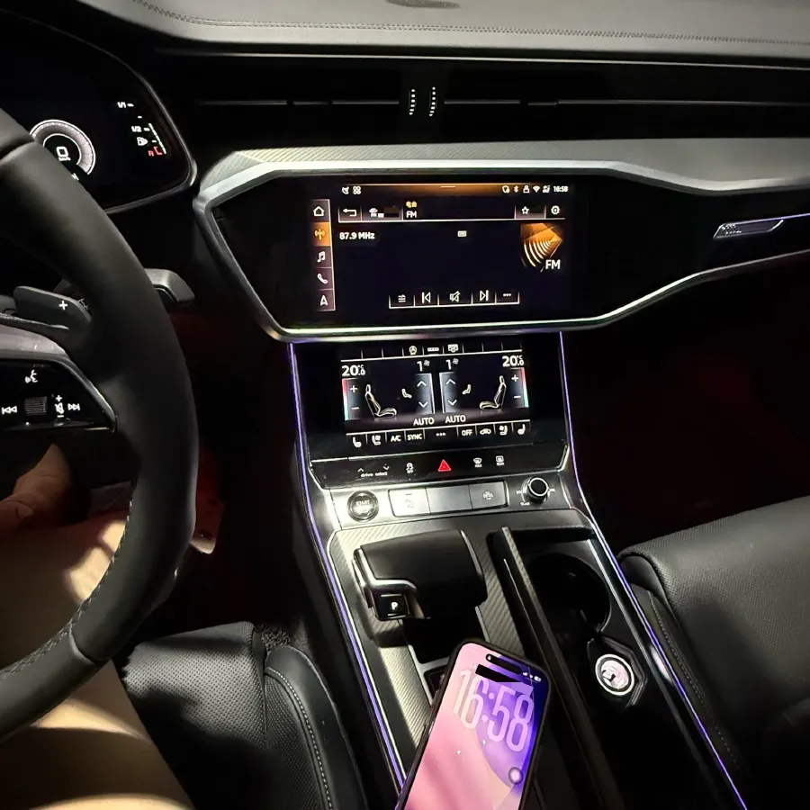 2025 Audi A6L 2.0T 245HP L4 7DCT,autocango,china used car exporter,china ev exporter,chinese used car exporter,chinese used ev exporter