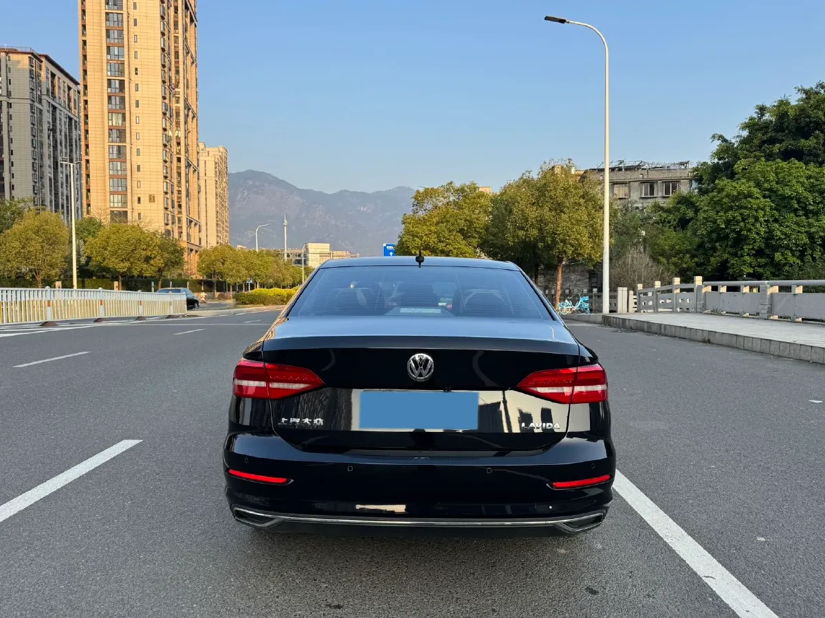 2019 Volkswagen Lavida 1.5L 113HP L4 6AT,autocango,china used car exporter,china ev exporter,chinese used car exporter,chinese used ev exporter