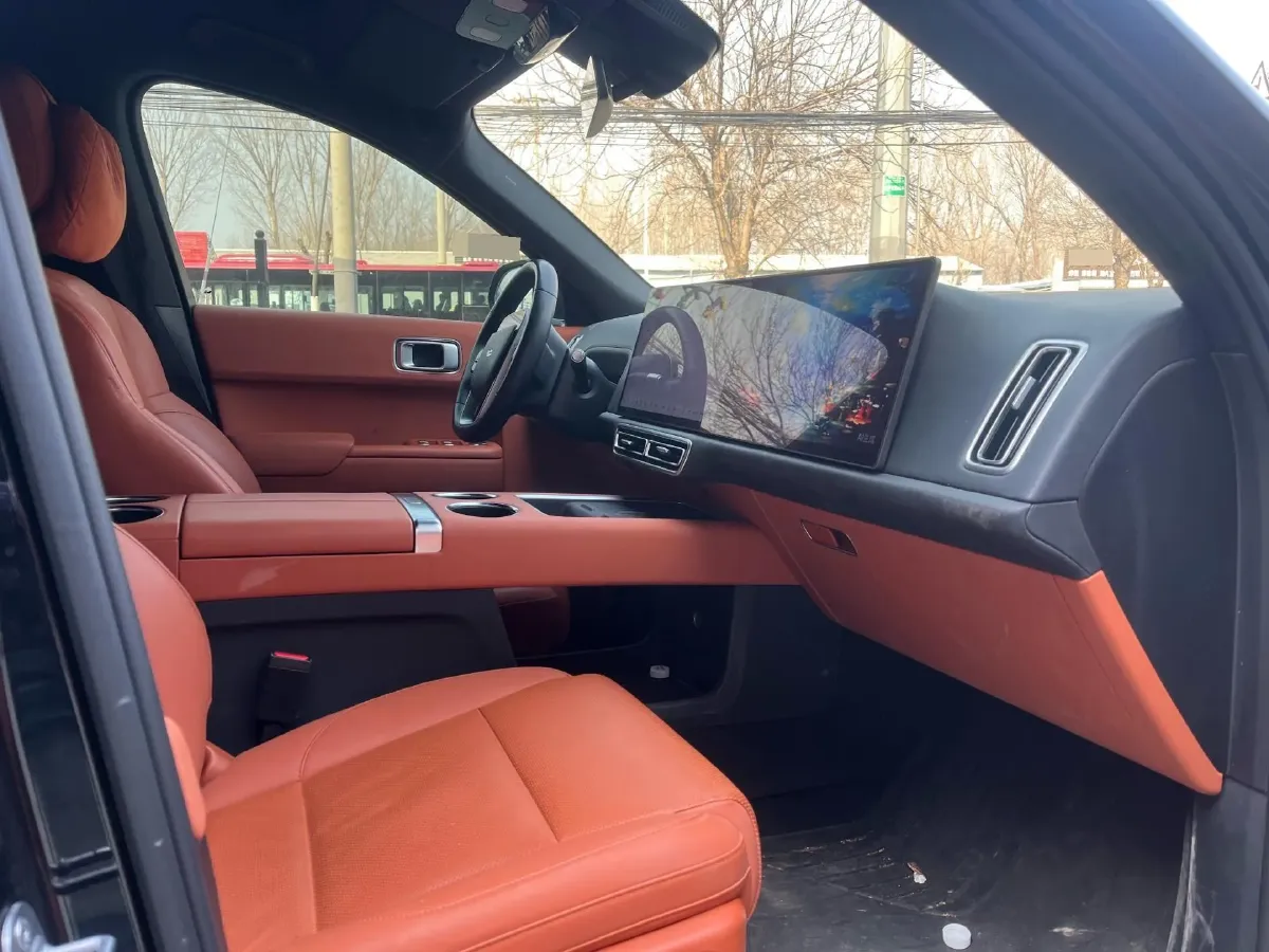 2023 Li L8 Range Extended 154HP REEV 40.9KWH,autocango,china used car exporter,china ev exporter,chinese used car exporter,chinese used ev exporter