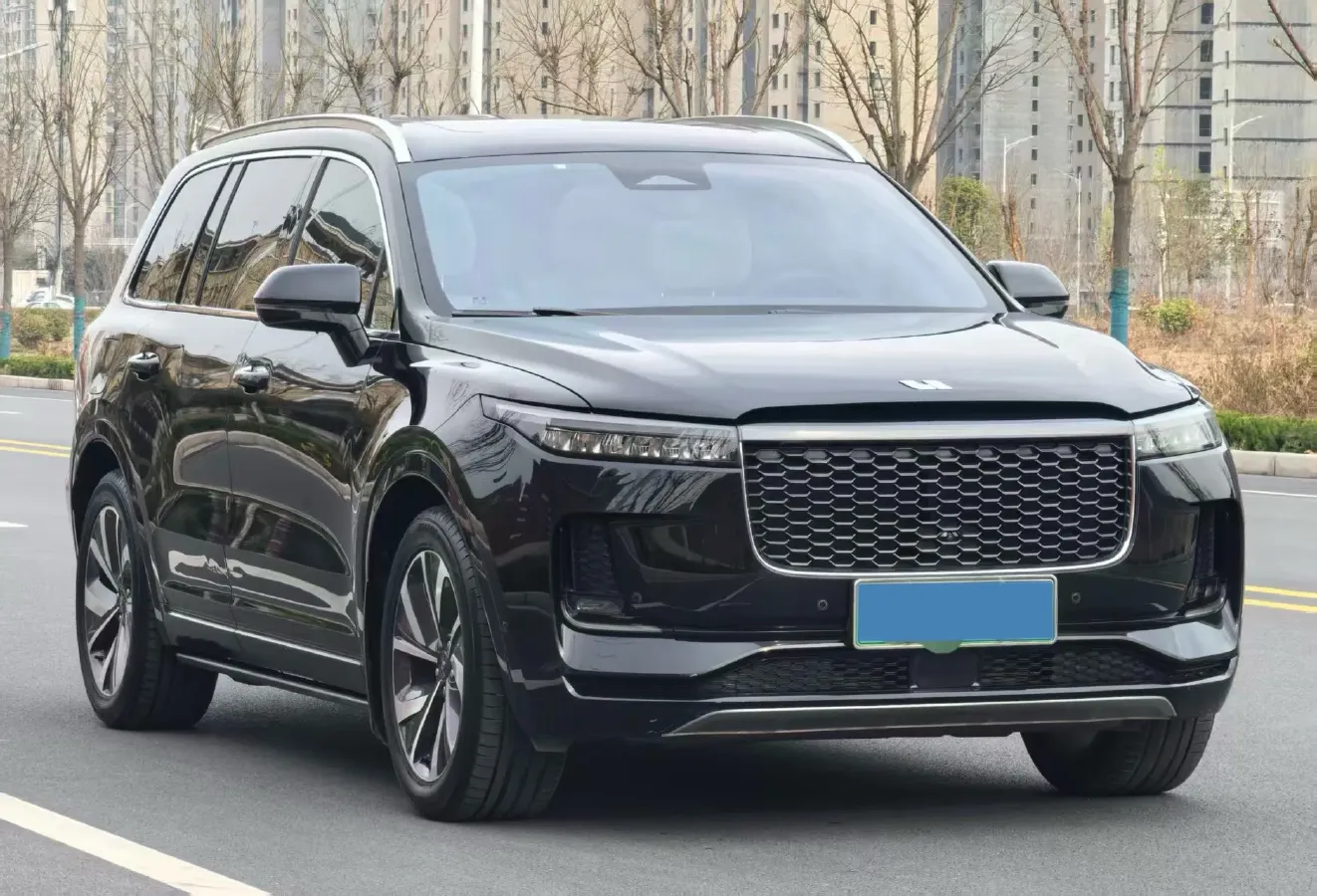 2021 Li ONE Range Extended 131HP REEV 40.5KWH,autocango,china used car exporter,china ev exporter,chinese used car exporter,chinese used ev exporter