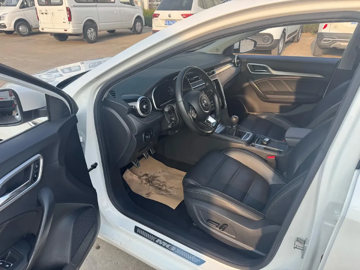 2018 MG MG6 1.5T 169HP L4 6MT,autocango,china used car exporter,china ev exporter,chinese used car exporter,chinese used ev exporter