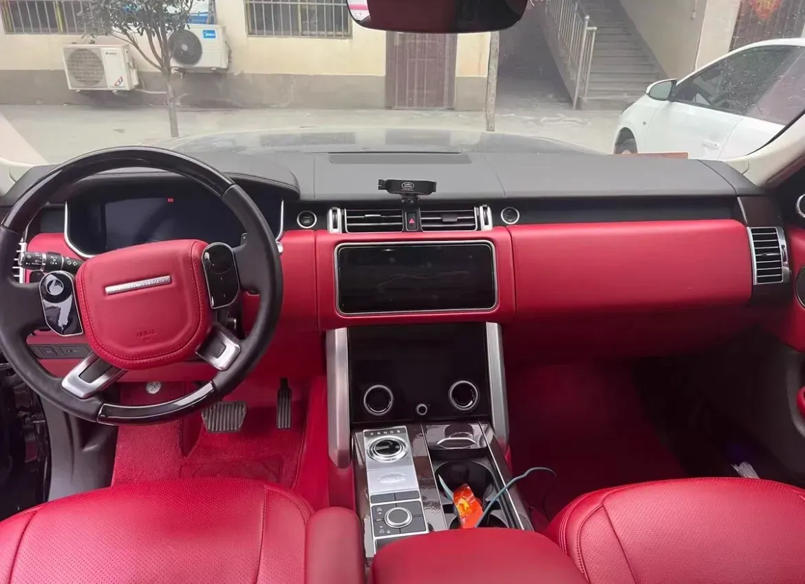 2020 Land Rover Range Rover 3.0T 400HP L6 8AT,autocango,china used car exporter,china ev exporter,chinese used car exporter,chinese used ev exporter