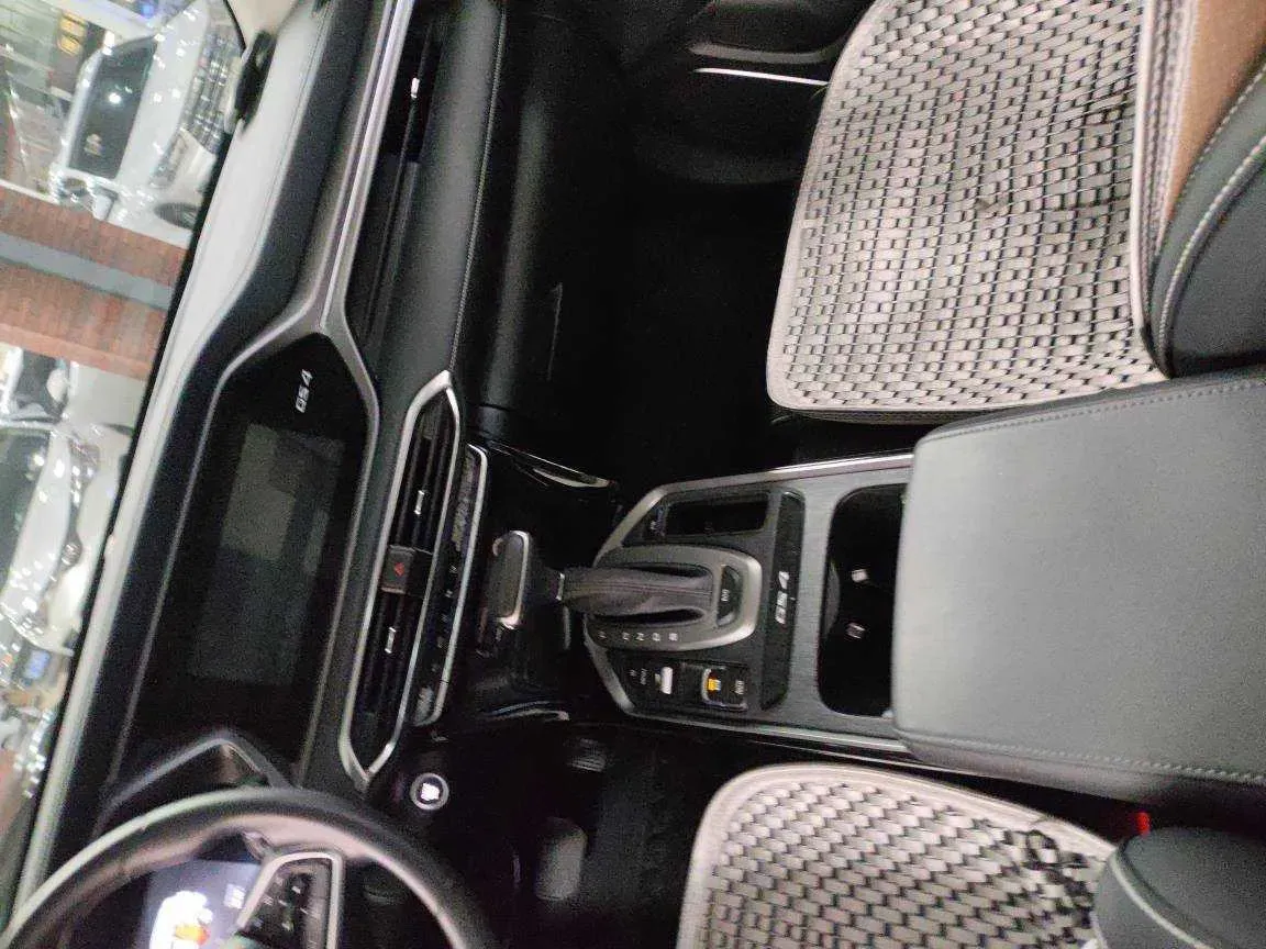 2022 GAC Trumpchi GS4 1.5T 169HP L4 6AT,autocango,china used car exporter,china ev exporter,chinese used car exporter,chinese used ev exporter