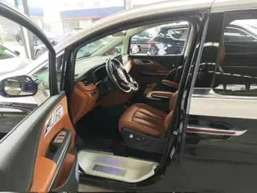 2023 HongQi HQ9 2.0T 252HP L4 8AT,autocango,china used car exporter,china ev exporter,chinese used car exporter,chinese used ev exporter