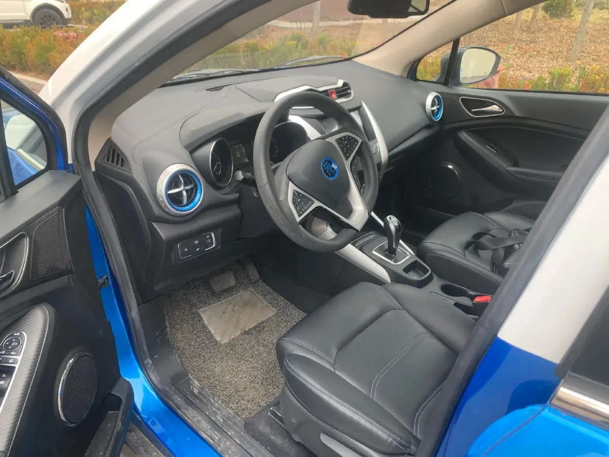 2018 BYD Yuan BEV 43.2KWH,autocango,china used car exporter,china ev exporter,chinese used car exporter,chinese used ev exporter