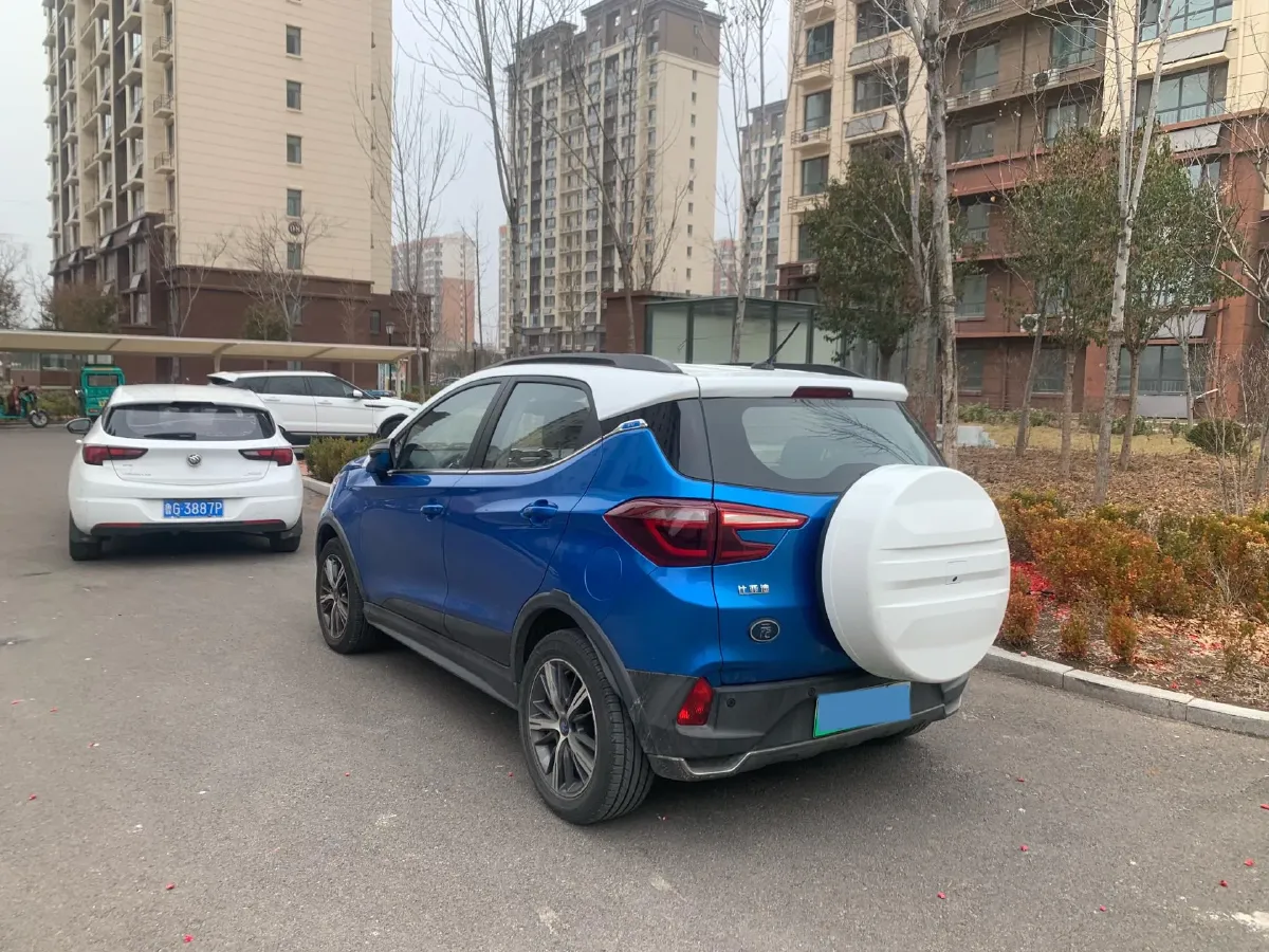 2018 BYD Yuan BEV 43.2KWH,autocango,china used car exporter,china ev exporter,chinese used car exporter,chinese used ev exporter