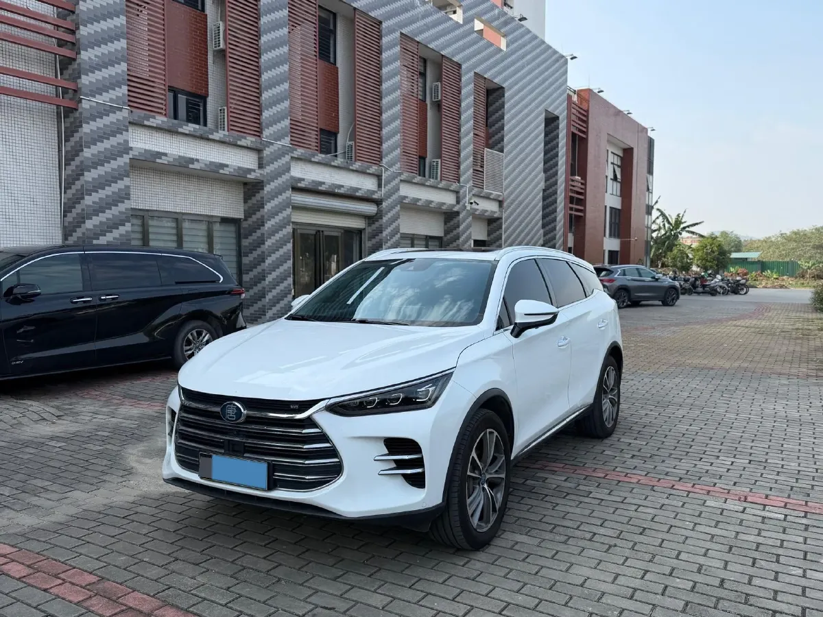 2019 Buick EnvisionPlus 2.0T 260HP L4 9AT,autocango,china used car exporter,china ev exporter,chinese used car exporter,chinese used ev exporter