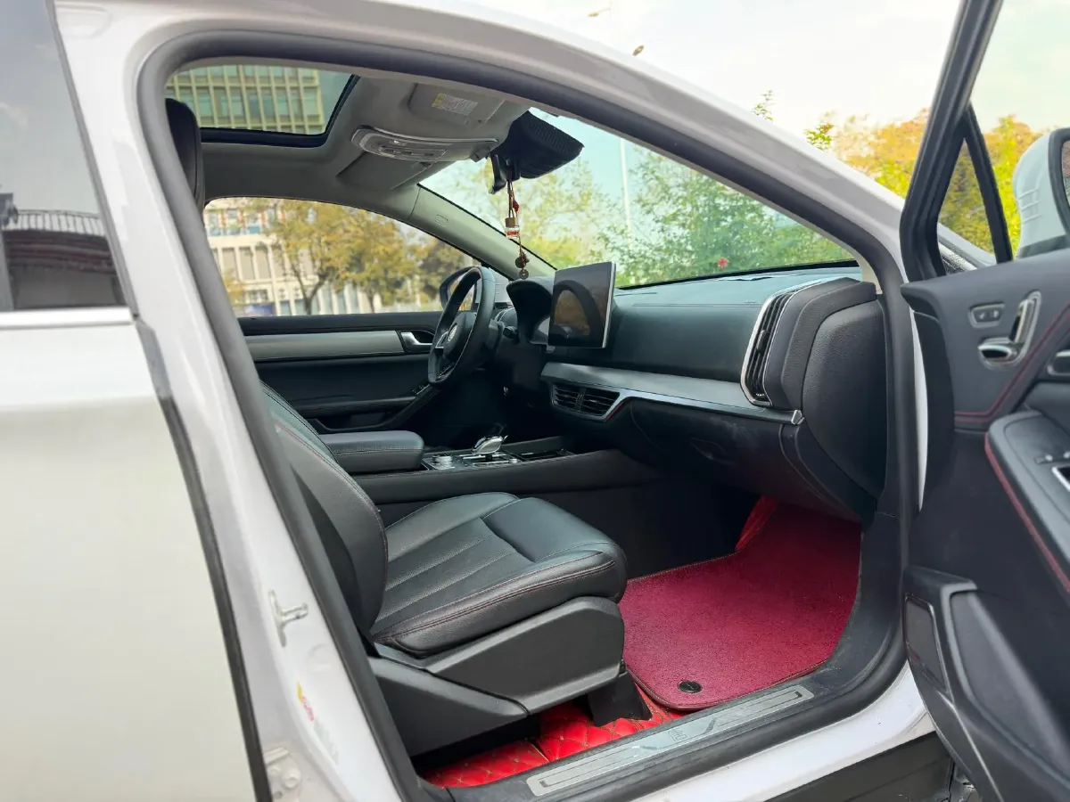 2019 Buick EnvisionPlus 2.0T 260HP L4 9AT,autocango,china used car exporter,china ev exporter,chinese used car exporter,chinese used ev exporter