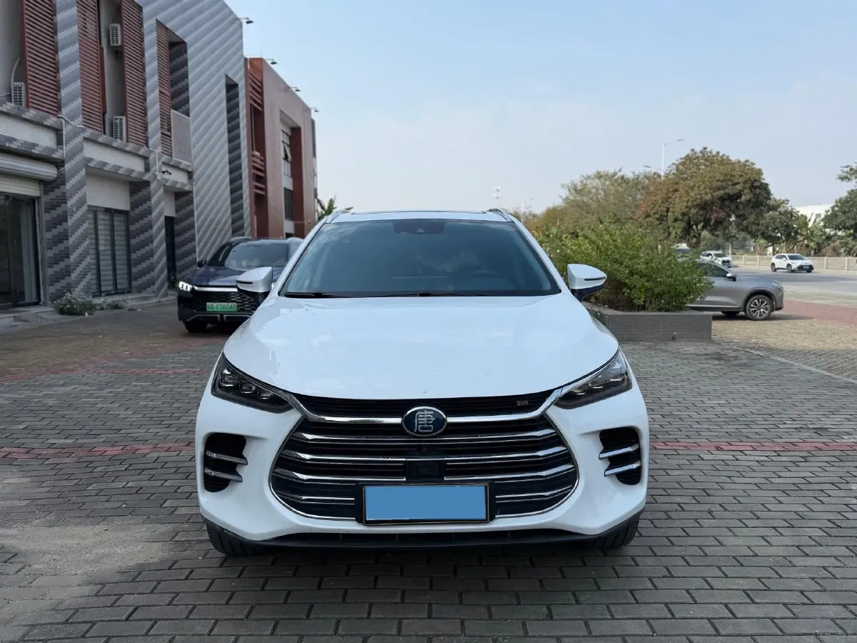 2019 Buick EnvisionPlus 2.0T 260HP L4 9AT,autocango,china used car exporter,china ev exporter,chinese used car exporter,chinese used ev exporter