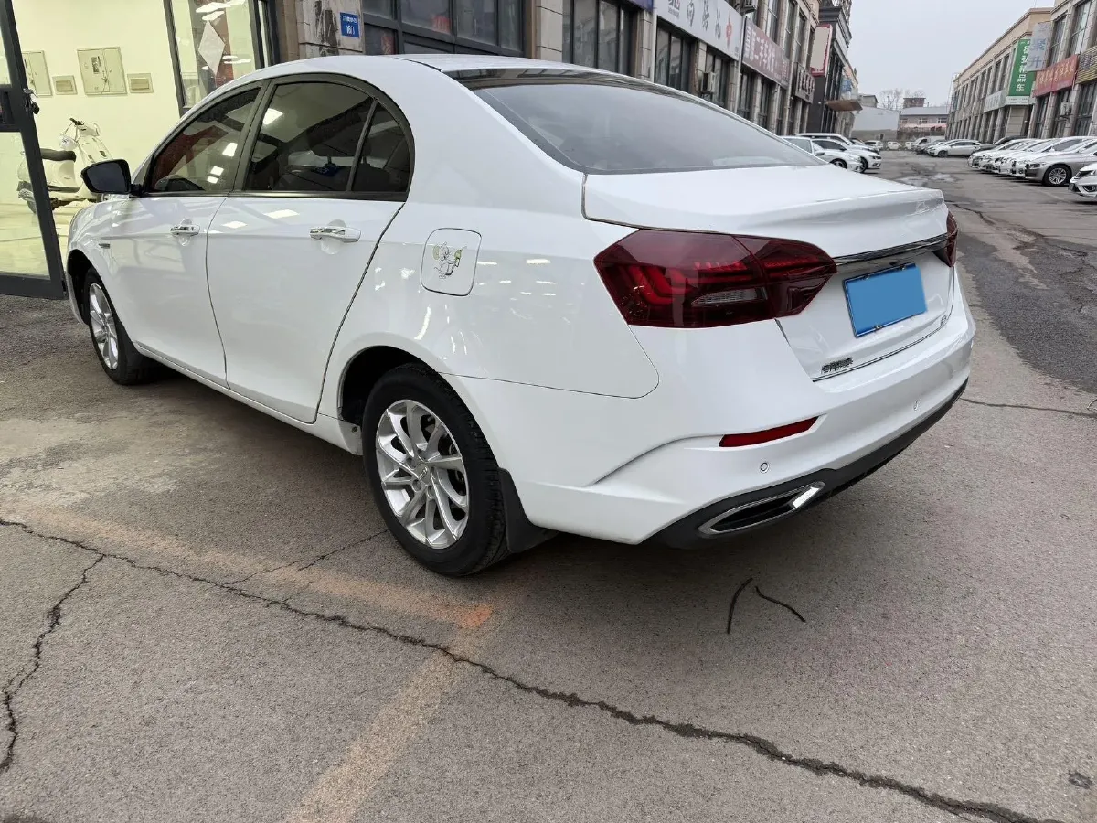 2020 Geely Emgrand 1.5L 109HP L4 5MT,autocango,china used car exporter,china ev exporter,chinese used car exporter,chinese used ev exporter