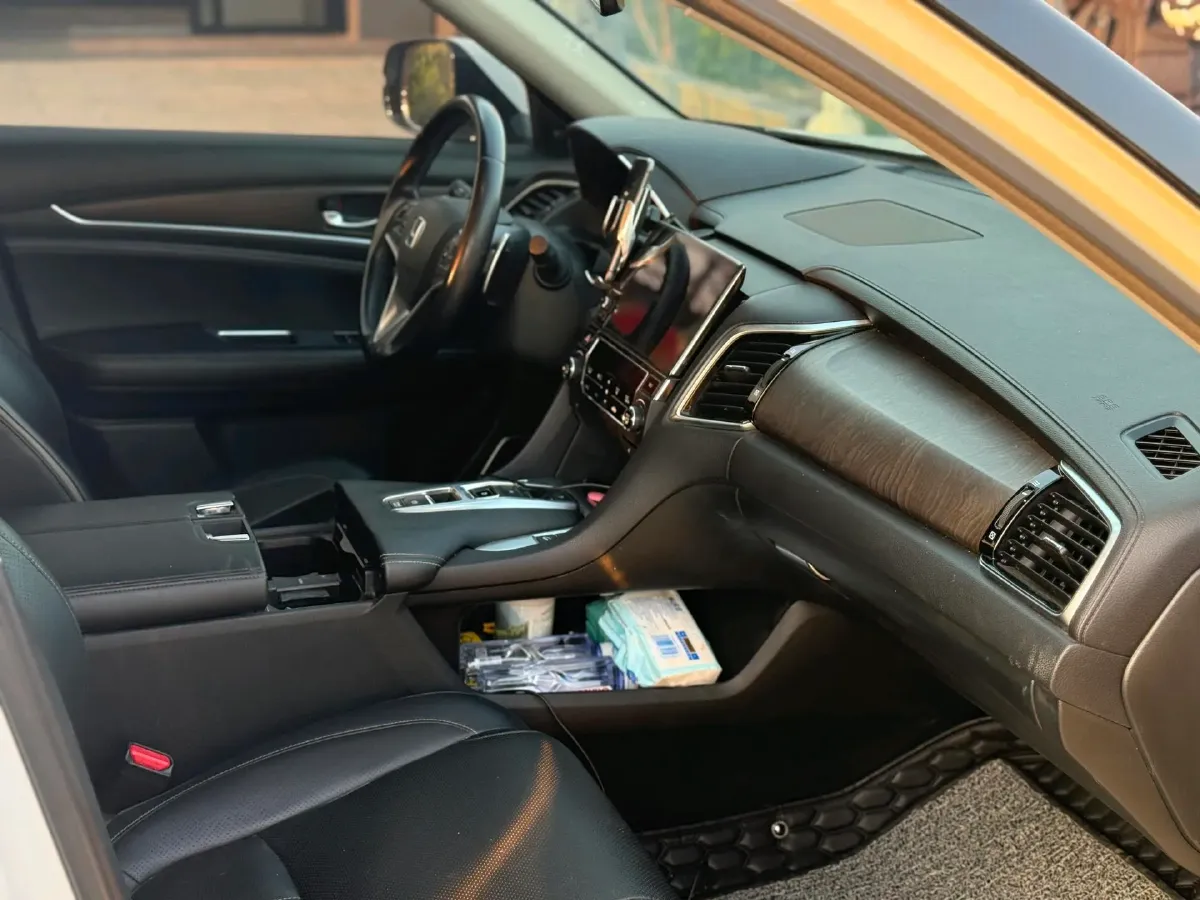 2020 Honda Avancier 2.0T 272HP L4 9AT,autocango,china used car exporter,china ev exporter,chinese used car exporter,chinese used ev exporter