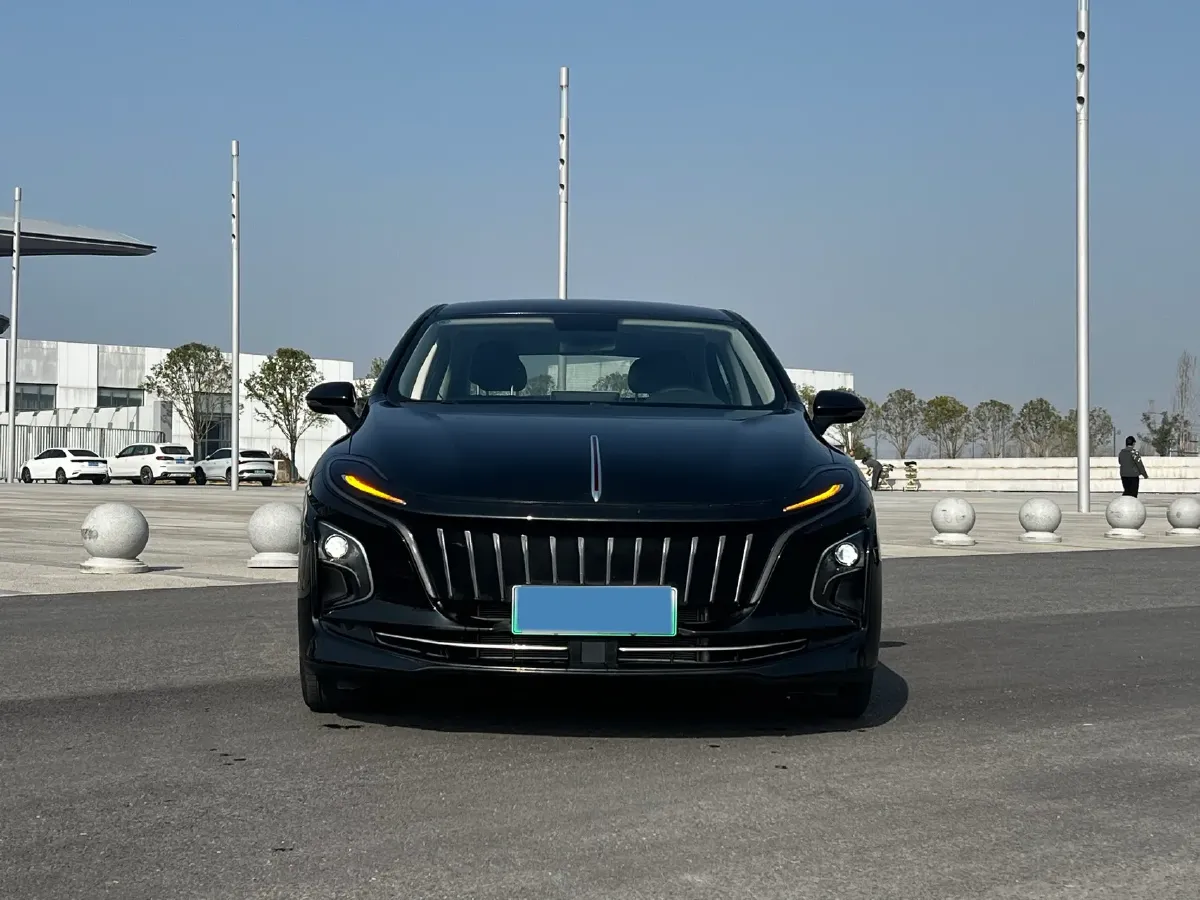 2023 HongQi E-QM5 BEV 54KWH,autocango,china used car exporter,china ev exporter,chinese used car exporter,chinese used ev exporter