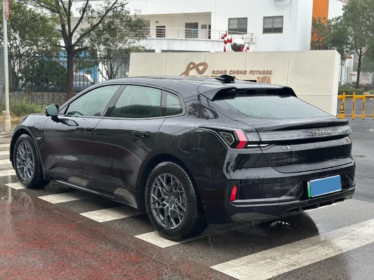 2023 Zeekr 001 BEV 86KWH,autocango,china used car exporter,china ev exporter,chinese used car exporter,chinese used ev exporter