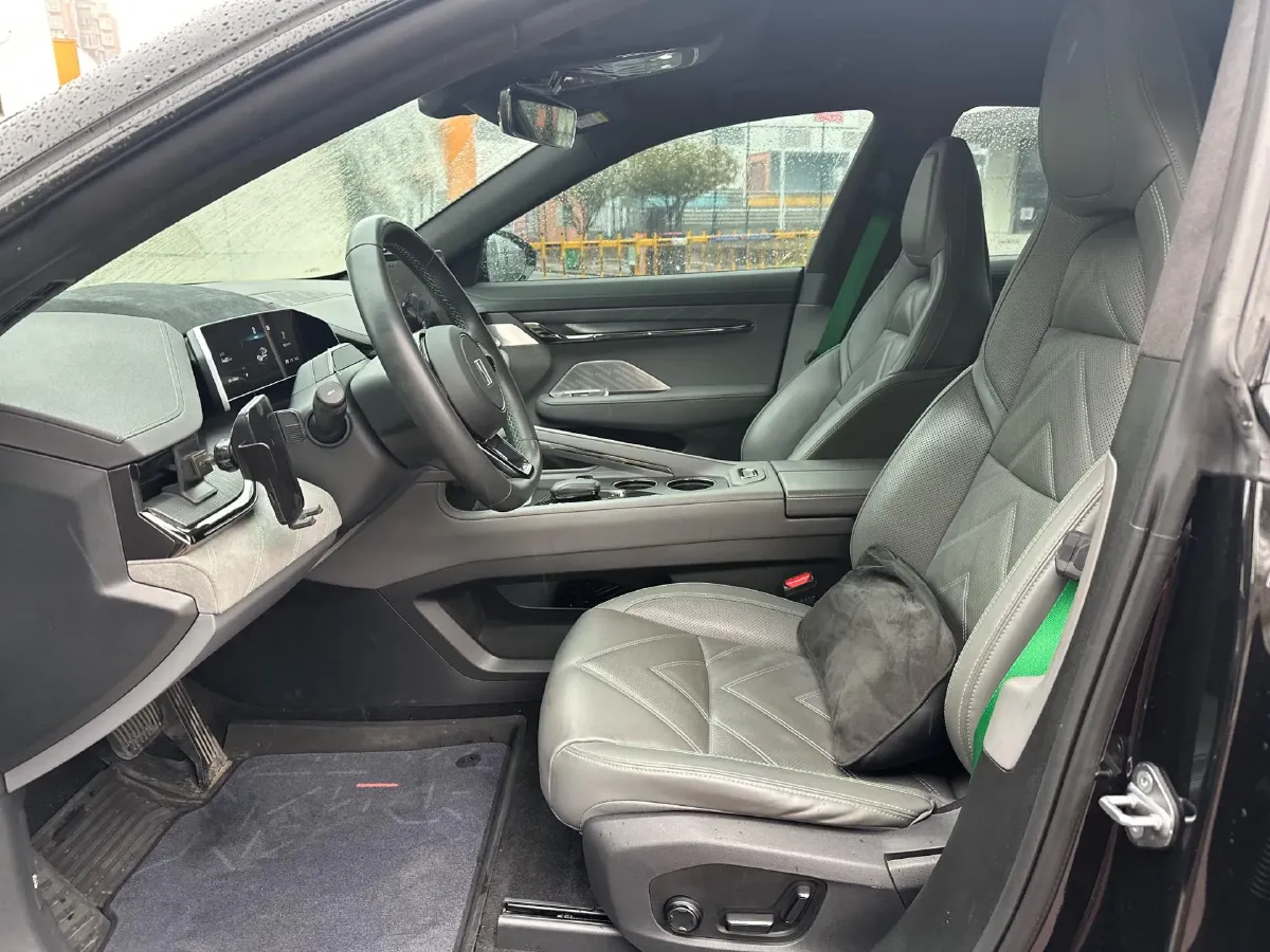 2023 Zeekr 001 BEV 86KWH,autocango,china used car exporter,china ev exporter,chinese used car exporter,chinese used ev exporter