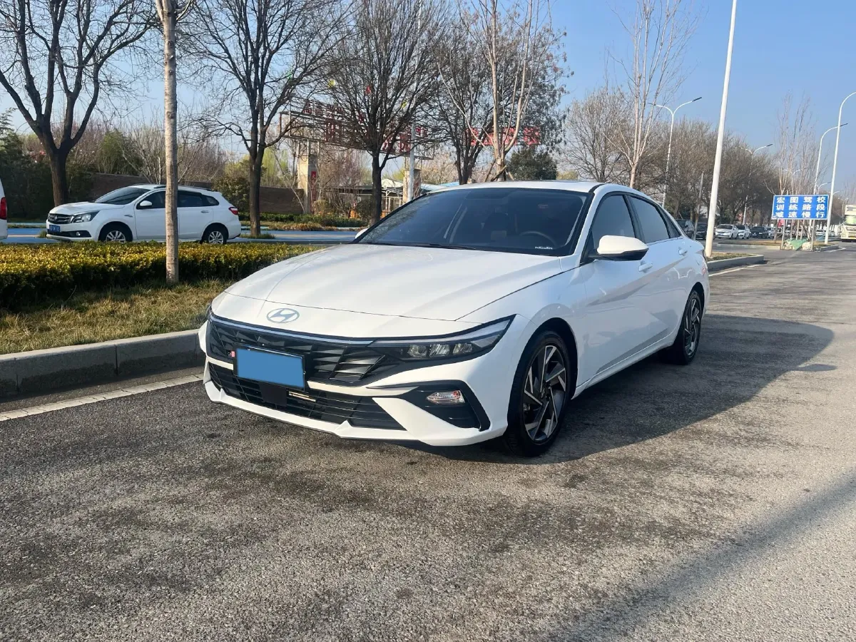 2023 Hyundai Elantra 1.5L 115HP L4 CVT,autocango,china used car exporter,china ev exporter,chinese used car exporter,chinese used ev exporter