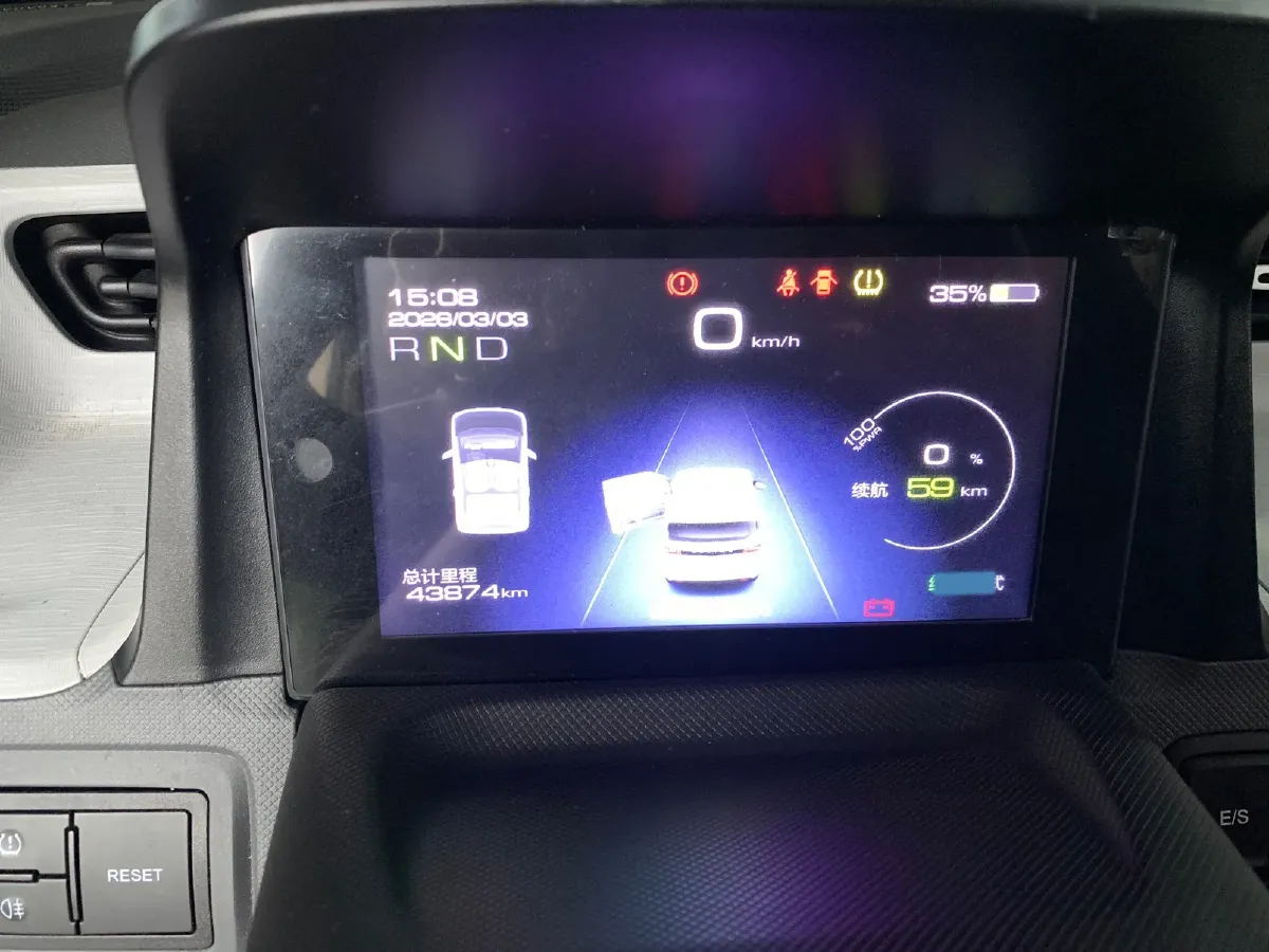 2022 WuLing HongGuang MINI EV BEV 13.9KWH,autocango,china used car exporter,china ev exporter,chinese used car exporter,chinese used ev exporter