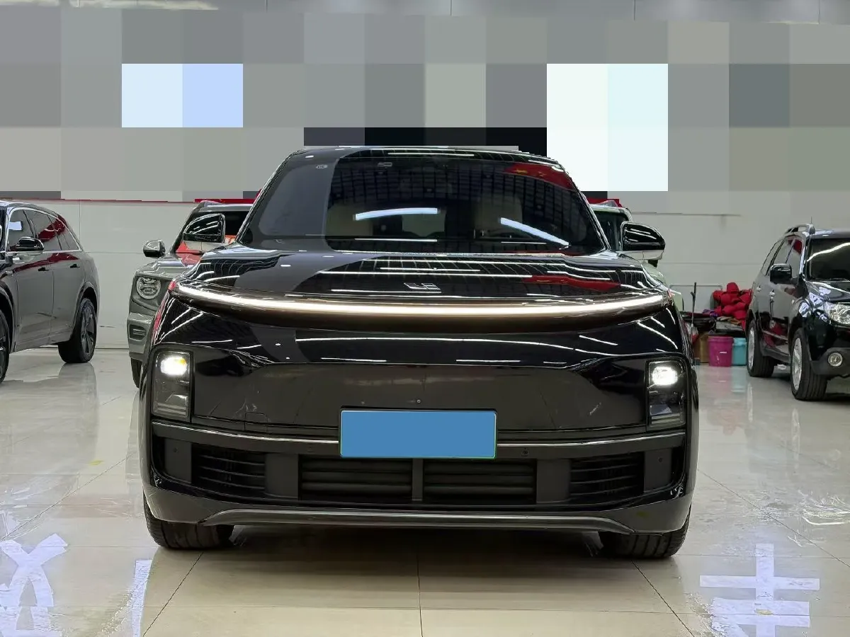 2023 Li L8 Range Extended 154HP REEV 40.9KWH,autocango,china used car exporter,china ev exporter,chinese used car exporter,chinese used ev exporter