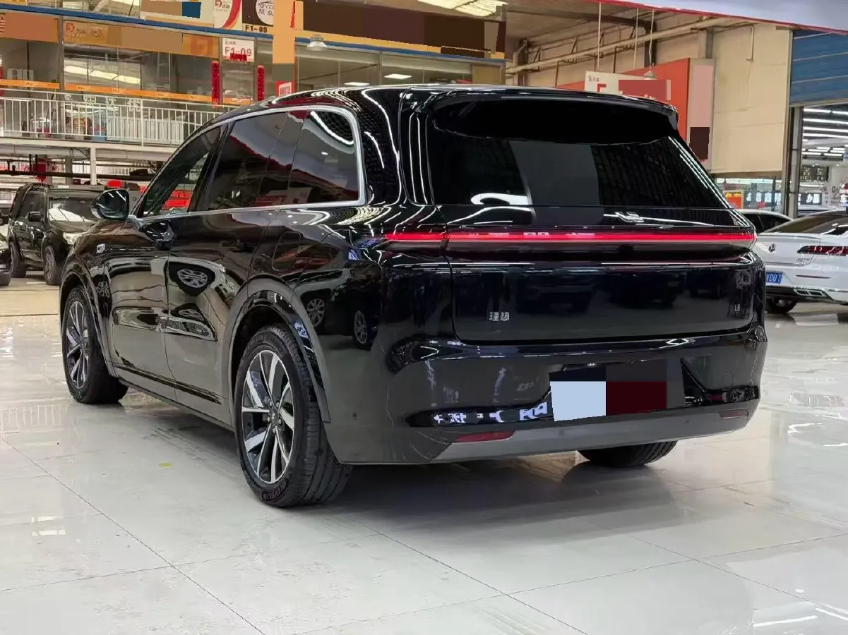 2023 Li L8 Range Extended 154HP REEV 40.9KWH,autocango,china used car exporter,china ev exporter,chinese used car exporter,chinese used ev exporter