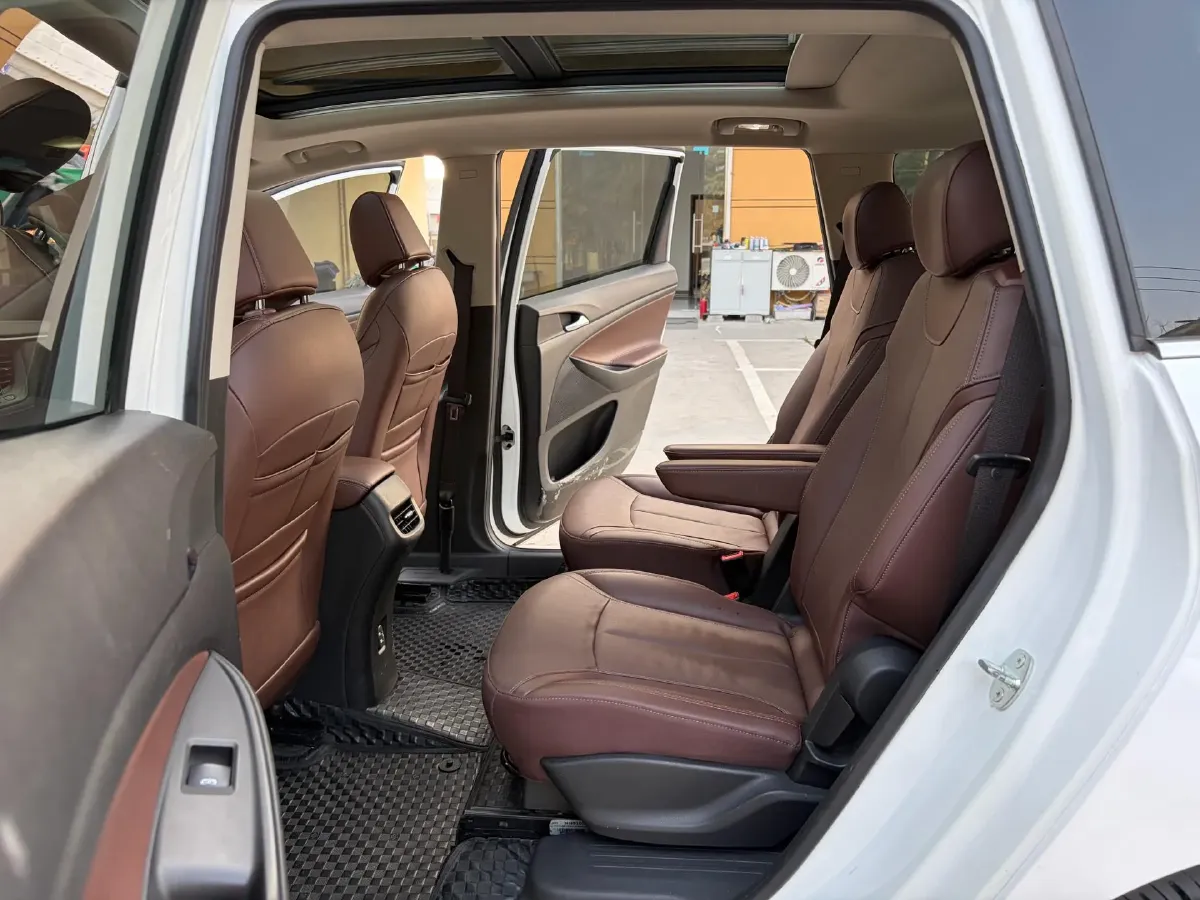 2019 Buick GL6 1.3T 163HP L3 6AT,autocango,china used car exporter,china ev exporter,chinese used car exporter,chinese used ev exporter