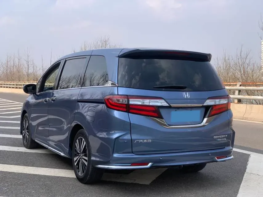 2021 Honda Odyssey 2.0L 146HP L4 E-CVT Hybrid,autocango,china used car exporter,china ev exporter,chinese used car exporter,chinese used ev exporter