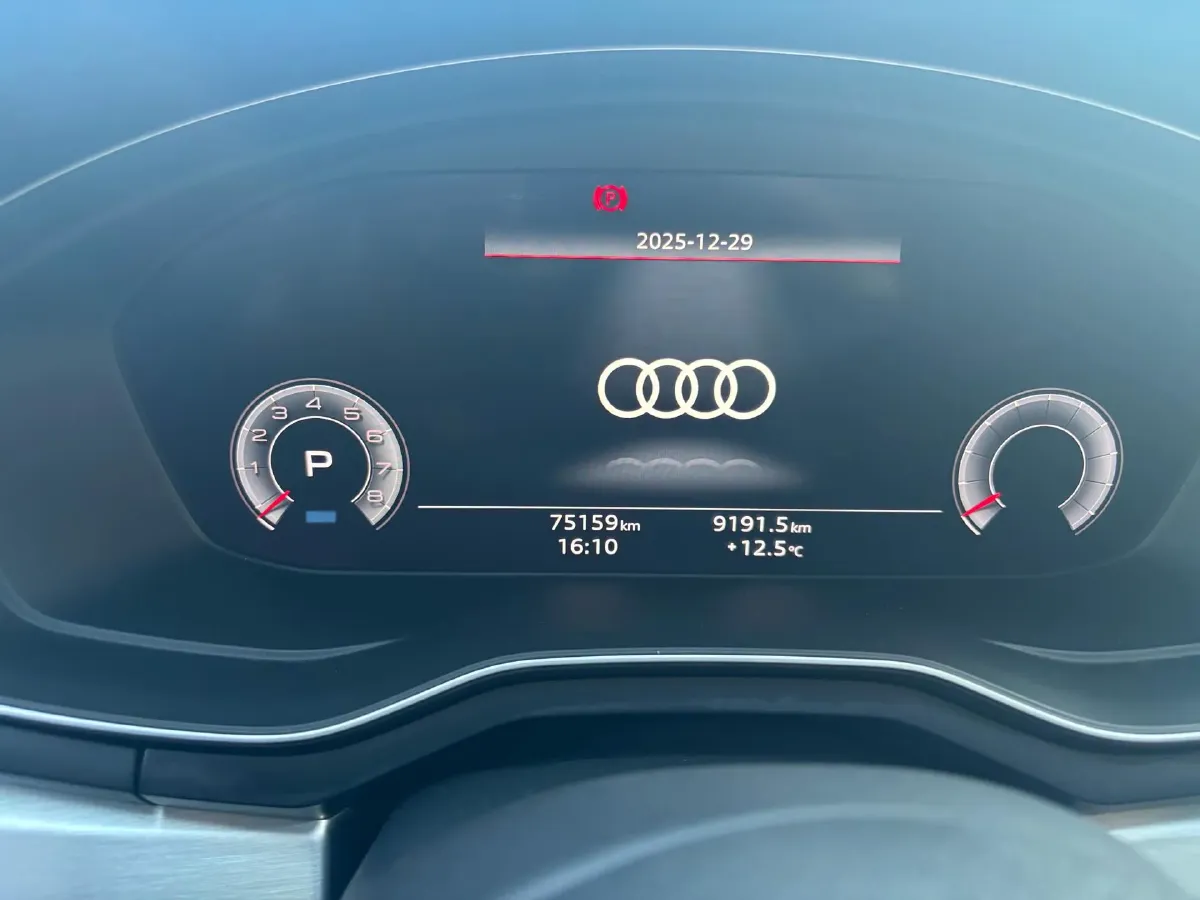 2020 Audi A4L 2.0T 190HP L4 7DCT,autocango,china used car exporter,china ev exporter,chinese used car exporter,chinese used ev exporter