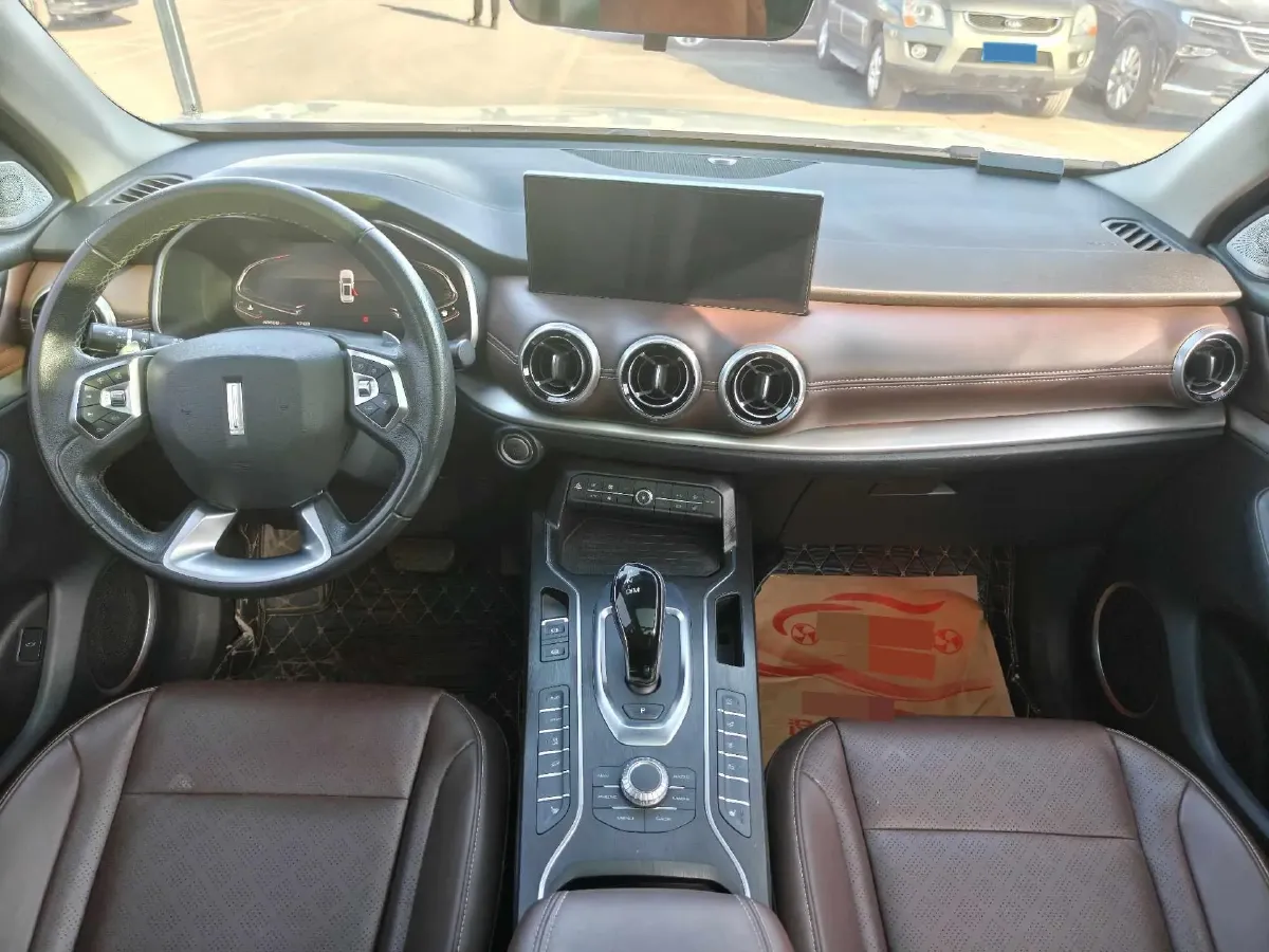 2020 WEY VV6 2.0T 227HP L4 7DCT,autocango,china used car exporter,china ev exporter,chinese used car exporter,chinese used ev exporter