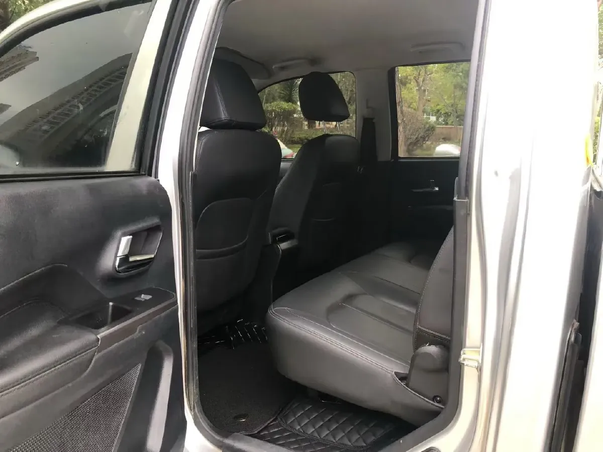 2023 Great Wall Wingle 5 2.0T 139HP L4 6MT,autocango,china used car exporter,china ev exporter,chinese used car exporter,chinese used ev exporter