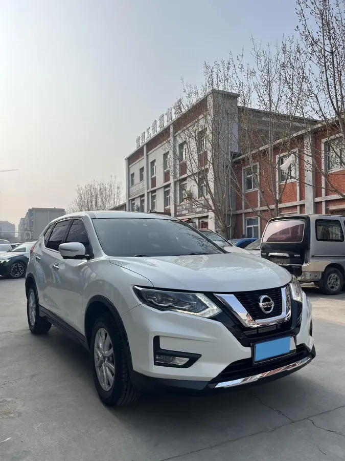 2021 Nissan X-Trail 2.0L 151HP L4 CVT,autocango,china used car exporter,china ev exporter,chinese used car exporter,chinese used ev exporter