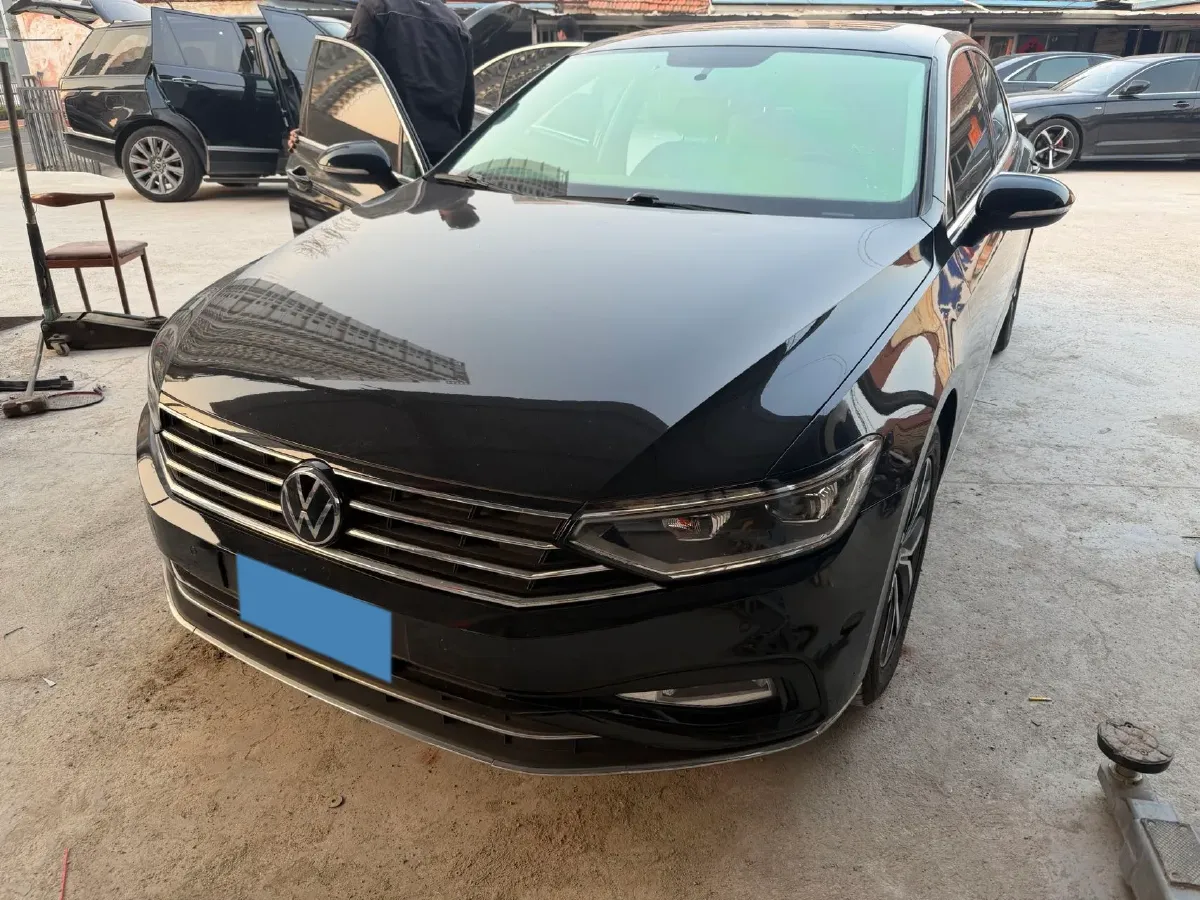 2020 Volkswagen Magotan 1.4T 150HP L4 7DCT,autocango,china used car exporter,china ev exporter,chinese used car exporter,chinese used ev exporter