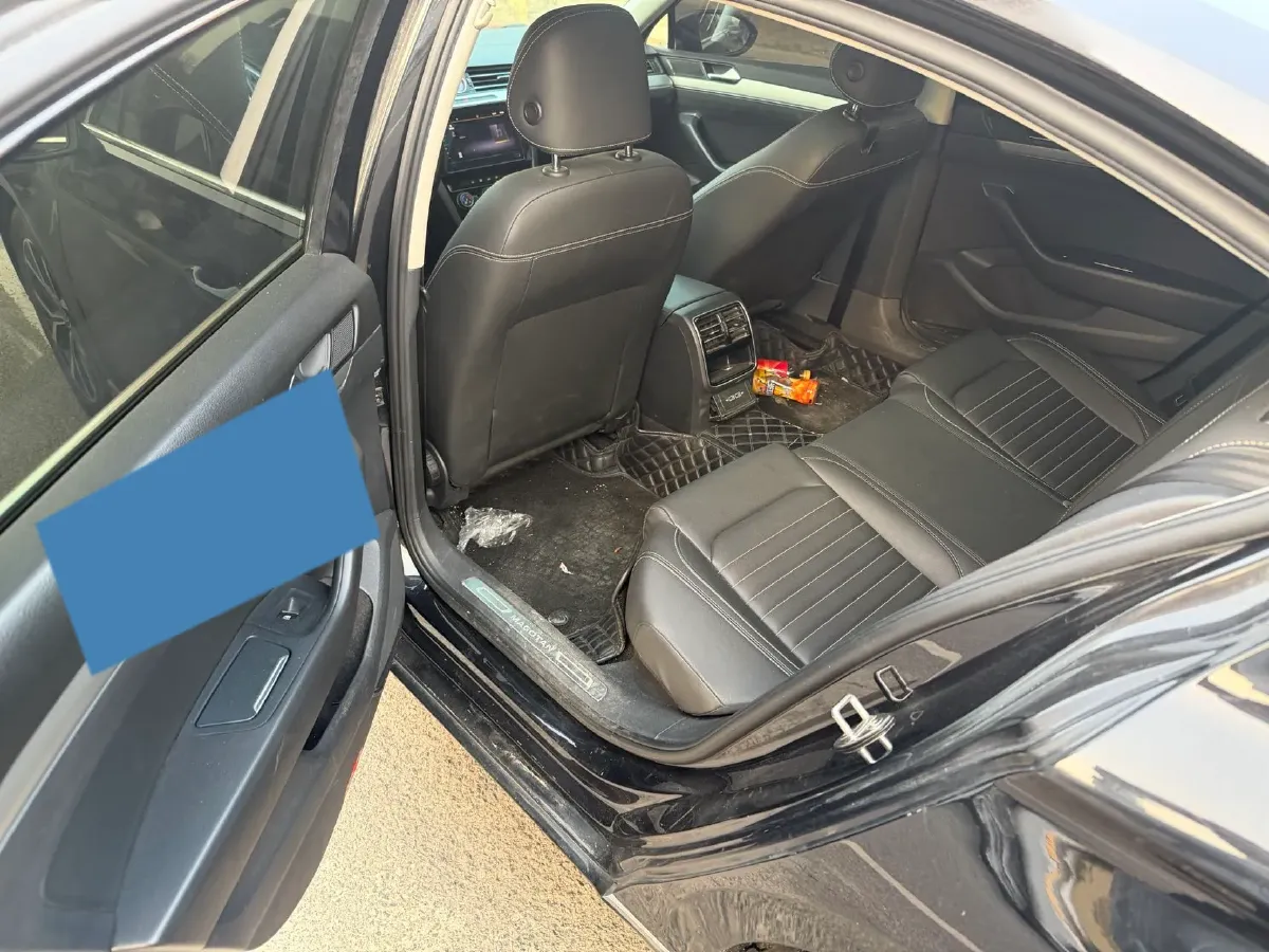 2020 Volkswagen Magotan 1.4T 150HP L4 7DCT,autocango,china used car exporter,china ev exporter,chinese used car exporter,chinese used ev exporter