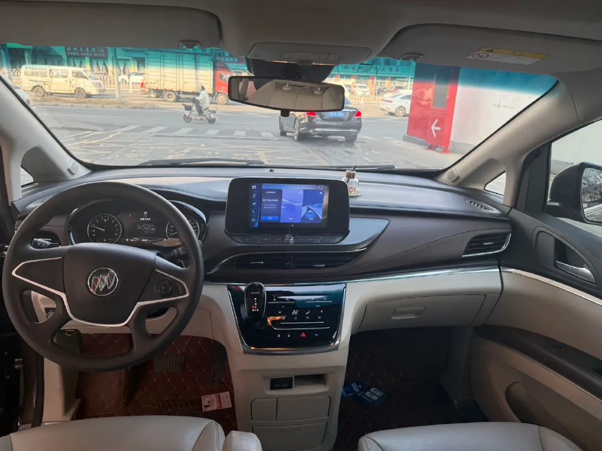 2021 Buick GL8 2.0T 237HP L4 9AT,autocango,china used car exporter,china ev exporter,chinese used car exporter,chinese used ev exporter