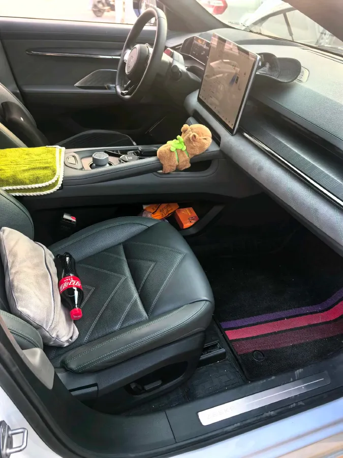 2023 Zeekr 001 BEV 100KWH,autocango,china used car exporter,china ev exporter,chinese used car exporter,chinese used ev exporter