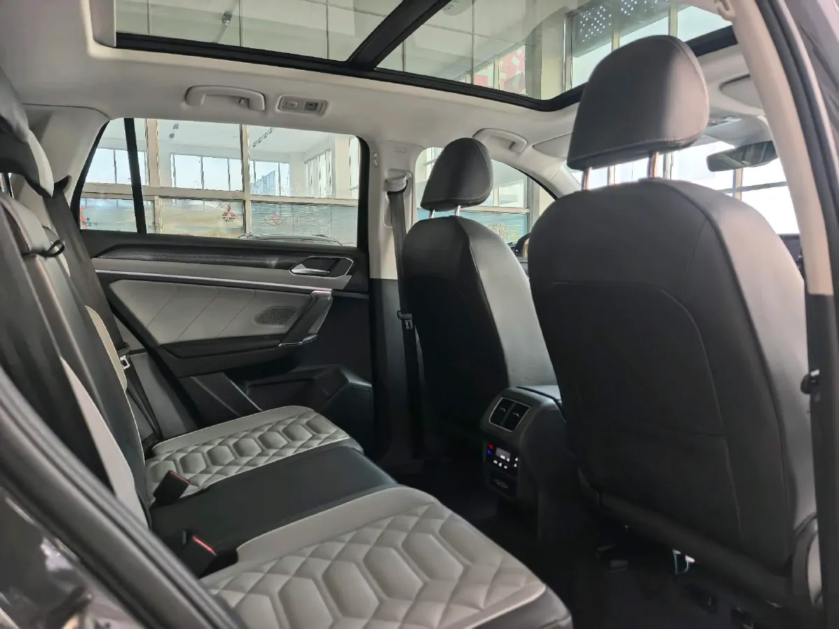 2022 Volkswagen Tayron 1.4T 150HP L4 7DCT,autocango,china used car exporter,china ev exporter,chinese used car exporter,chinese used ev exporter