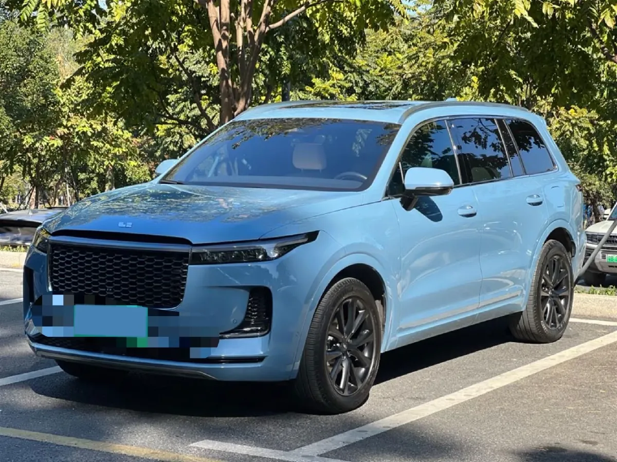 2021 Li ONE Range Extended 131HP REEV 40.5KWH,autocango,china used car exporter,china ev exporter,chinese used car exporter,chinese used ev exporter
