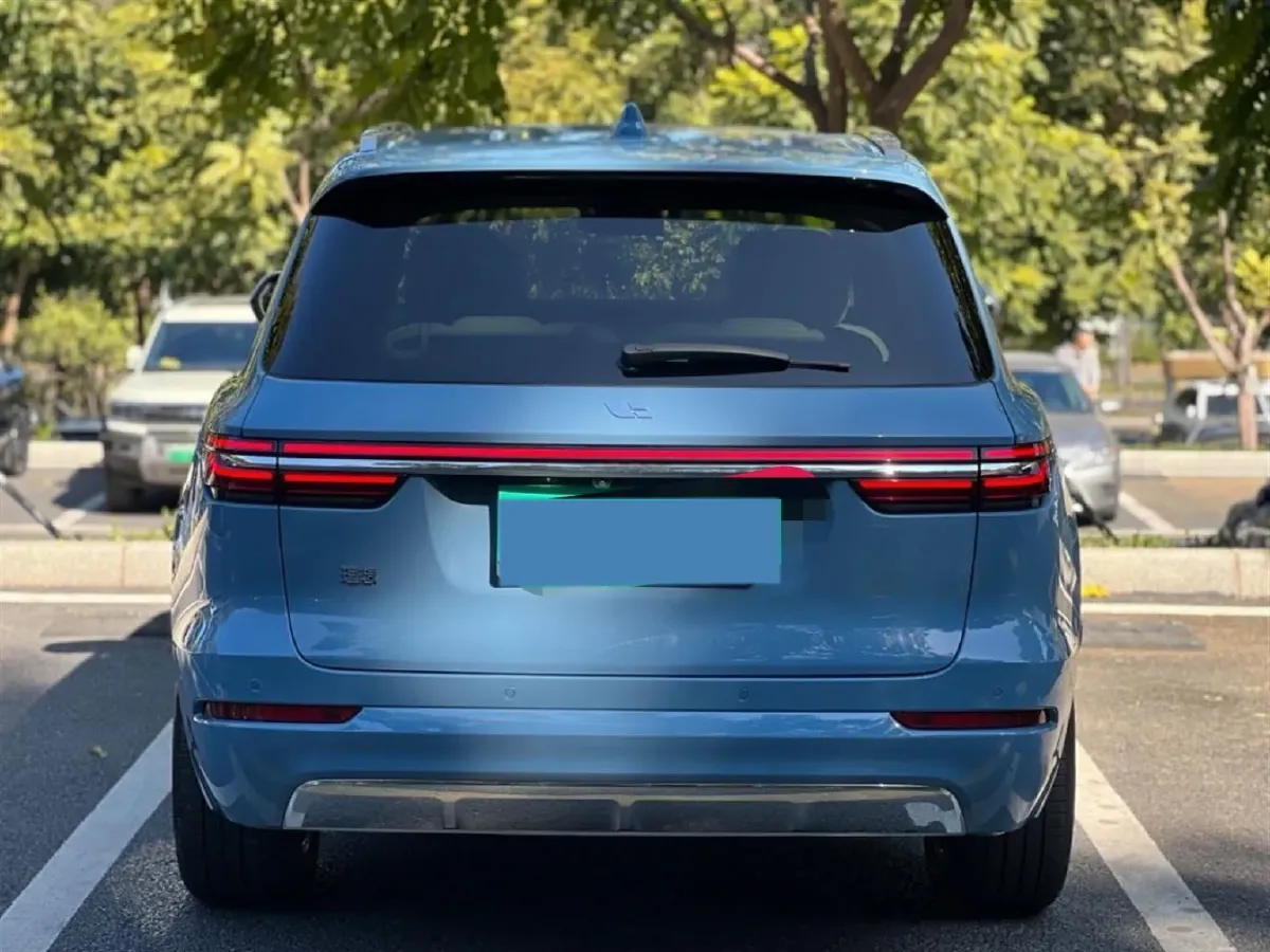 2021 Li ONE Range Extended 131HP REEV 40.5KWH,autocango,china used car exporter,china ev exporter,chinese used car exporter,chinese used ev exporter