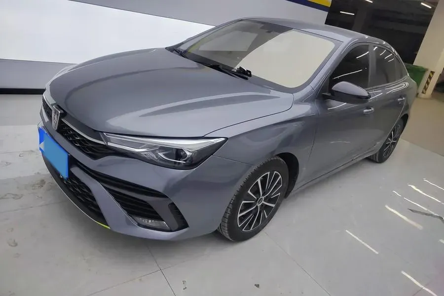 2021 Roewe i5 1.5L 120HP L4 5MT,autocango,china used car exporter,china ev exporter,chinese used car exporter,chinese used ev exporter